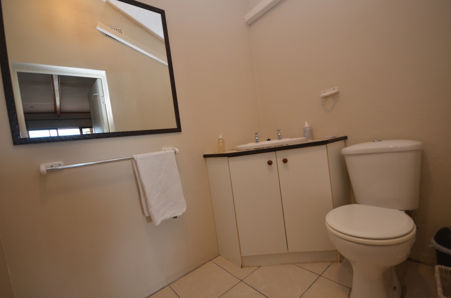 9 Bedroom Property for Sale in Nahoon Eastern Cape